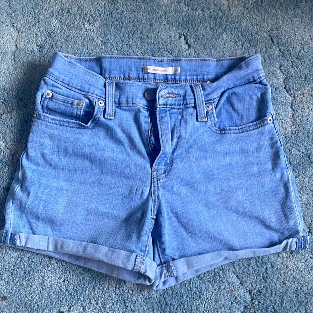 Levi’s mid length shorts